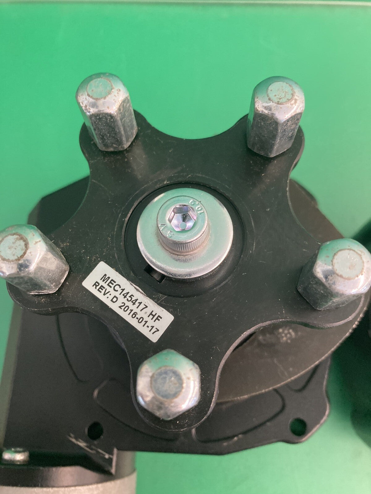 Left & Right Motors for Quantum Q6 Edge 2.0 - MOT154323-01 - MOT154324-01  #K571