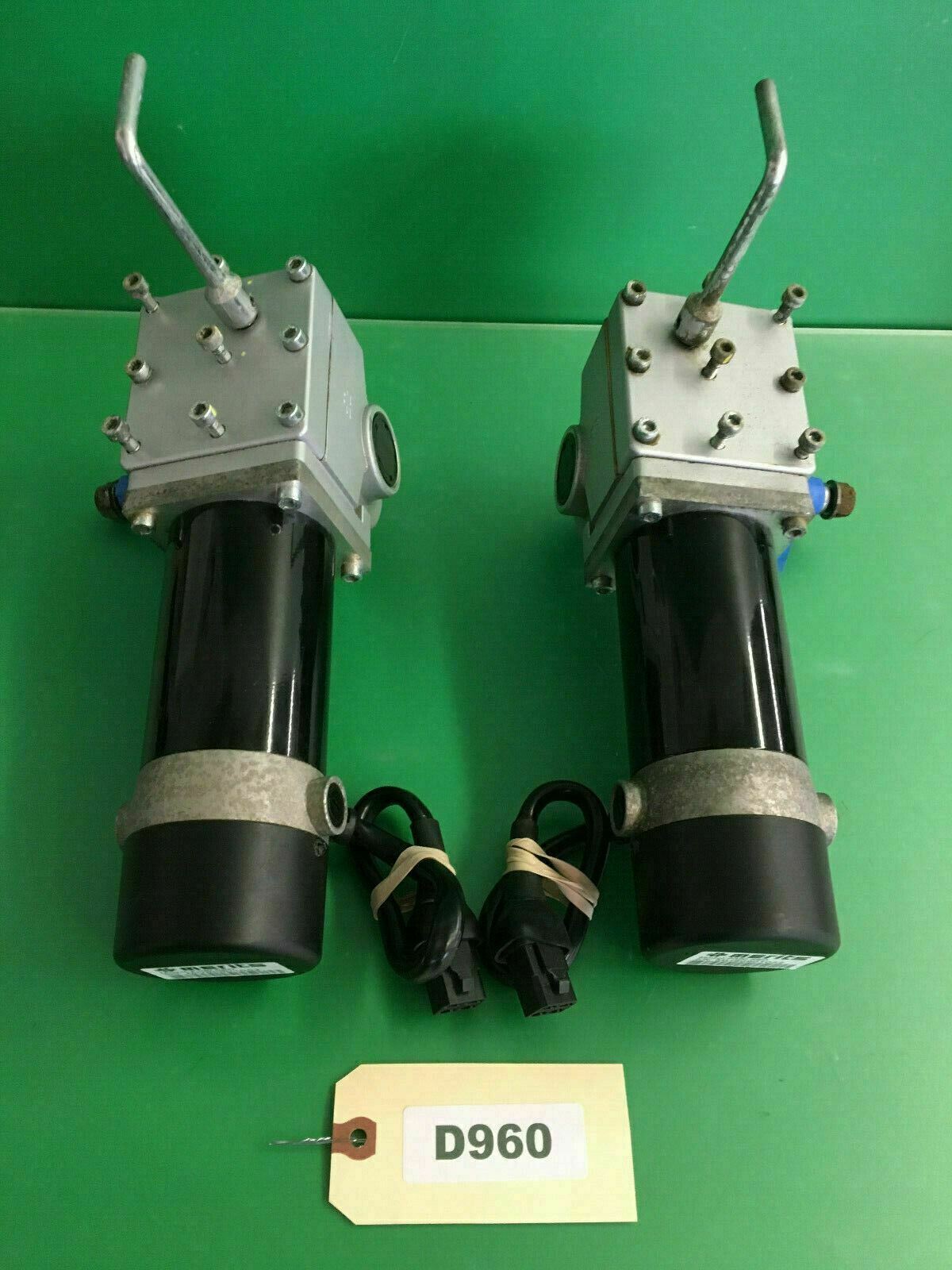 Left & Right Motors for Rascal 320 PC Powerchair 80900275 / 80900276 #D960