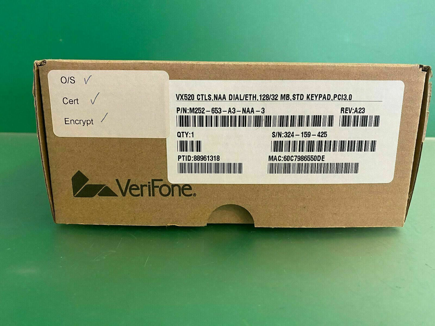 VeriFone VX520 CTLS - Credit Card Machine* Standard Keypad / 8VDC - 2.25A  #D833