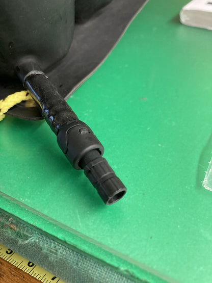 NEW* 2024 Roho Air Cushion w/ Pump & Cover  20" X 20."X 3.25" 2RLGMPC #K690