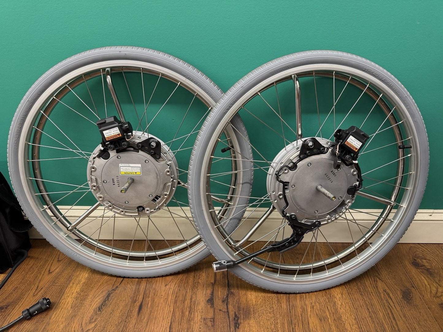 2024 Quickie 2 Wheelchair with Yamaha 24"x1 3/8" Power Assist Xtender Wheels