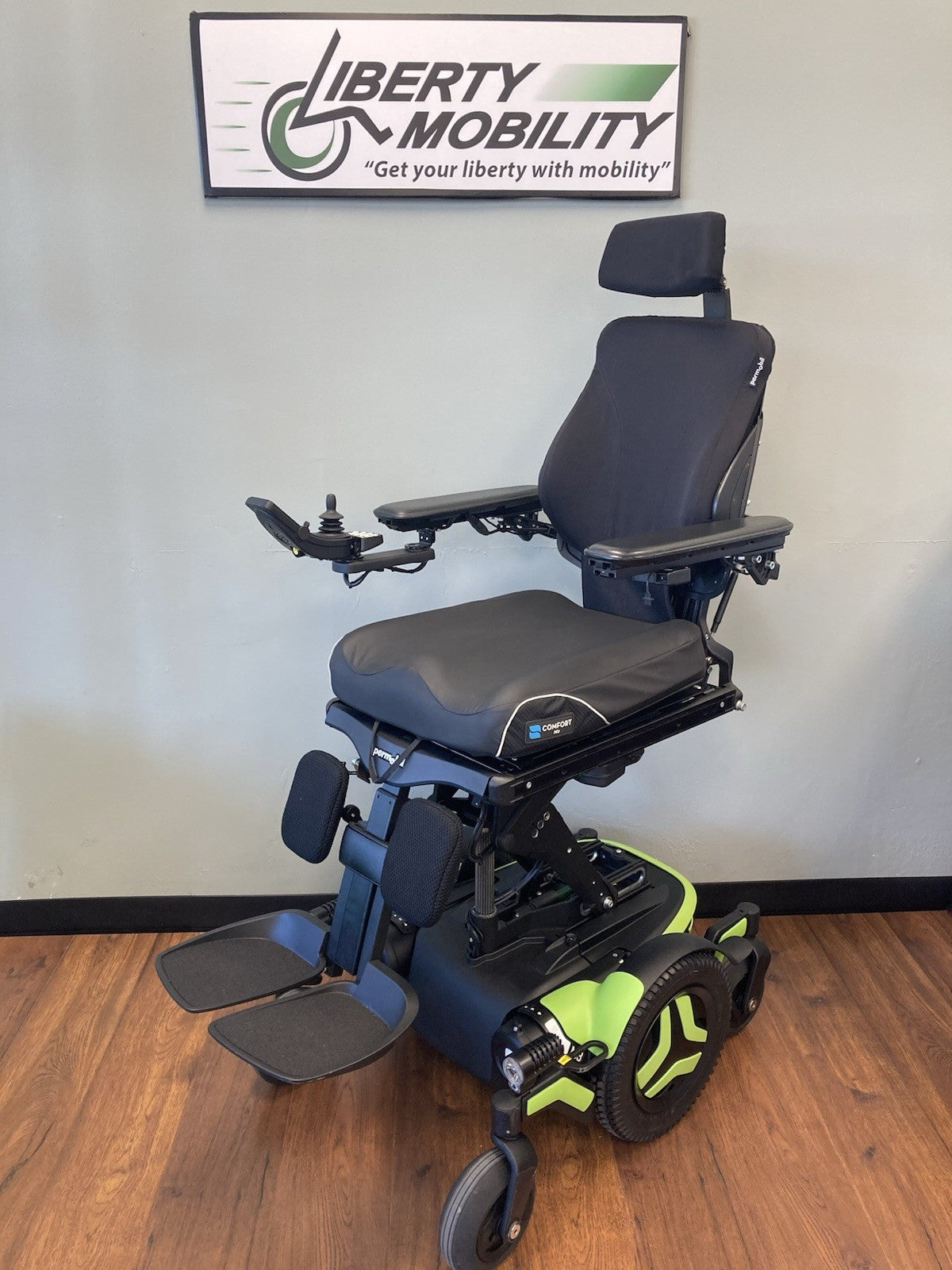 2020 Permobil M3 Wheelchair w/ Power Elevate, Tilt, Recline, Legs & Lights #7628