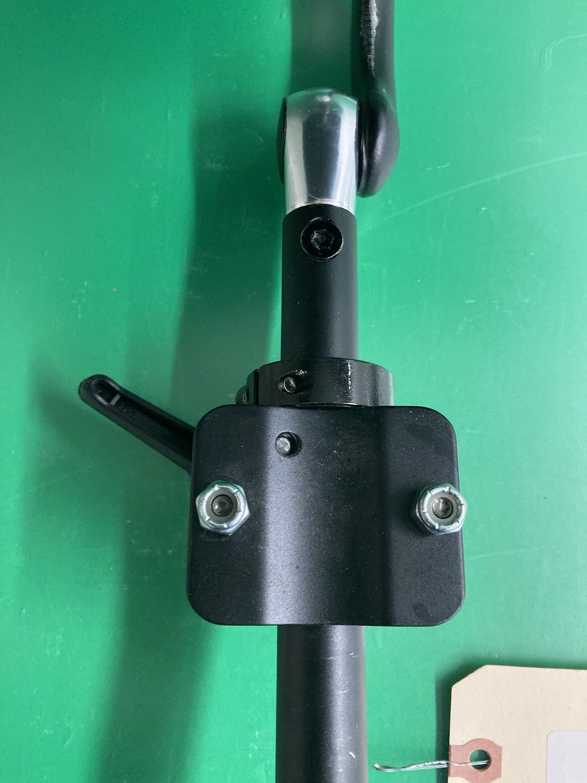 Whitmyer Adjust-a-Plush Head Rest w/ Bracket / Extra Wide Adjustable #L037