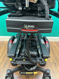 2020 Quantum EDGE 3 w/ I-Level Elevate,Tilt,Recline & Footrest  7 miles* #LM7520